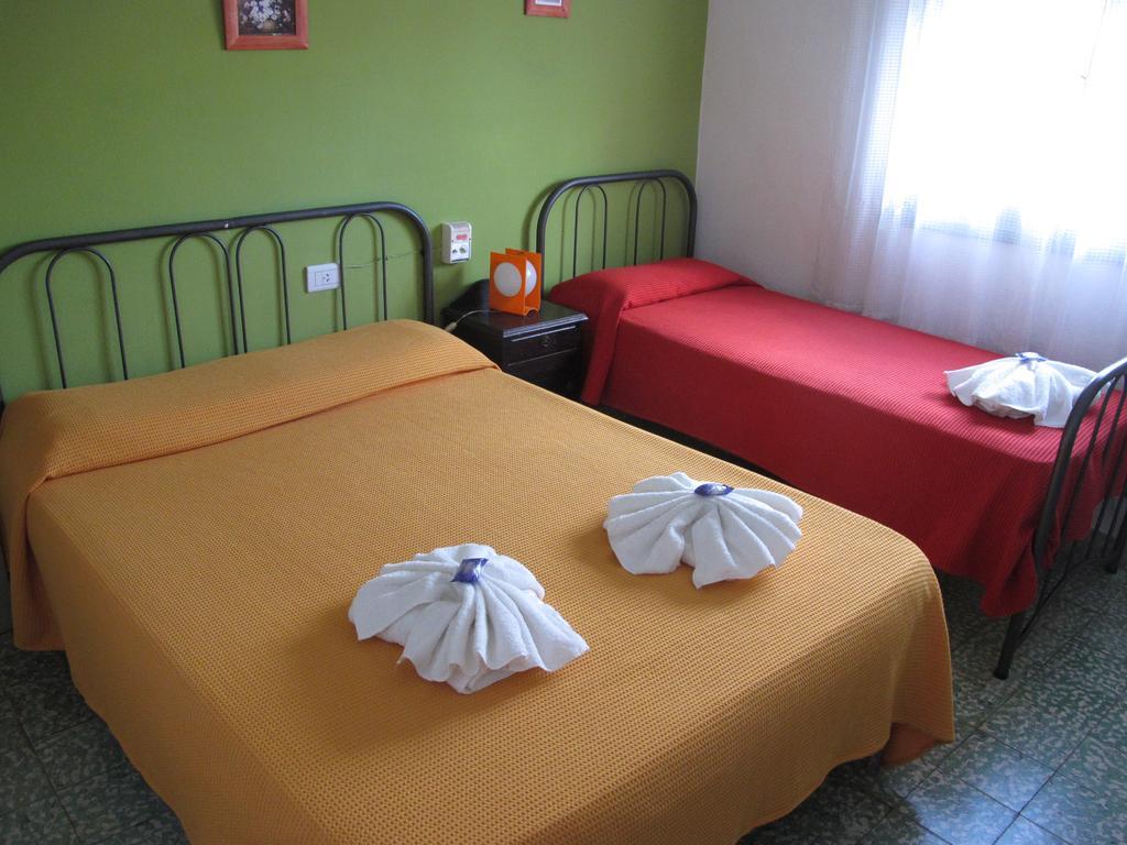 Bambi Hotel Ла-Фальда Экстерьер фото